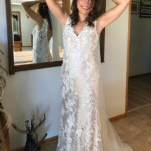 Allure Bridal Style 8800 Wedding Dress